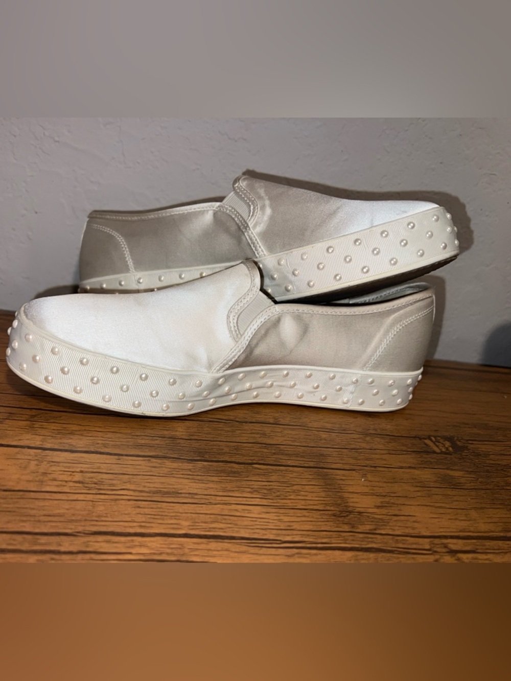 Keds x Kate Spade New York Size 10 Triple Decker White Pearl Bridal Slip Ons